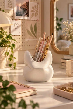 Dudak Form Masaüstü Organizer – 3D Baskı PLA Kalemlik, Makyaj Fırçalık ve Gözlük Standı