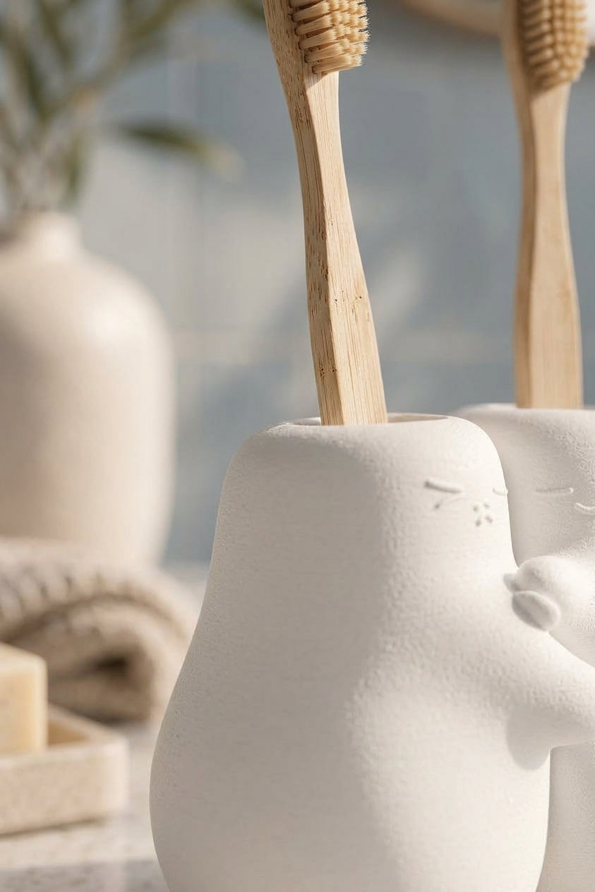 Hug Duo Sarılan Çift Diş Fırçalık – 3D Baskı PLA Banyo Organizeri 13×13 cm